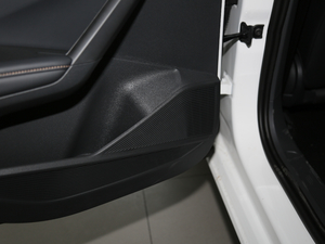 20181.5L Ԅ(dng)m (gu)V g