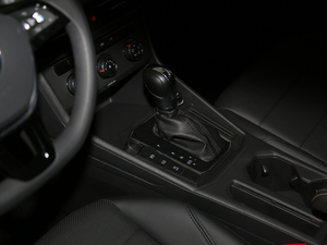 20181.5L Ԅm V п؅^