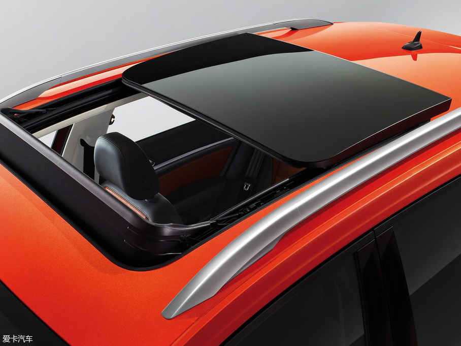 2018݃Ɏ 280TSI DSGA V