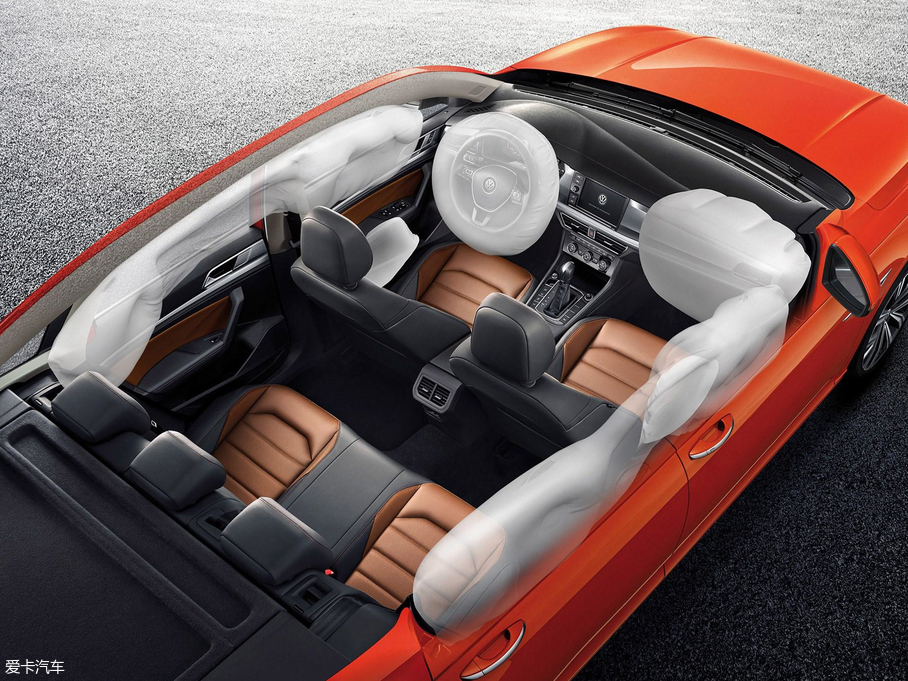 2018݃Ɏ 280TSI DSGA V