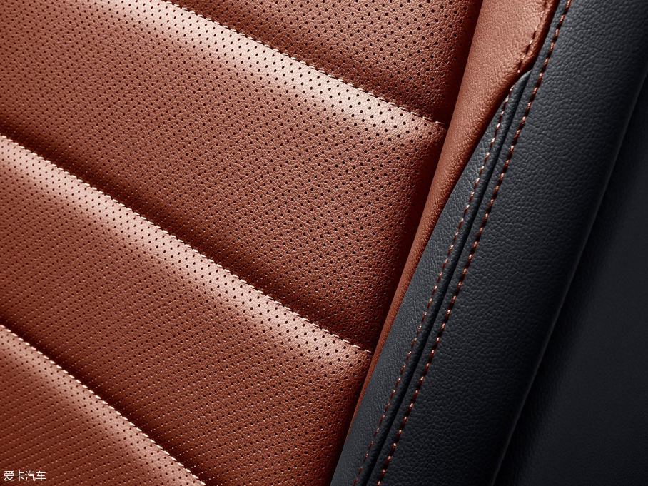 2018݃Ɏ 280TSI DSGA V