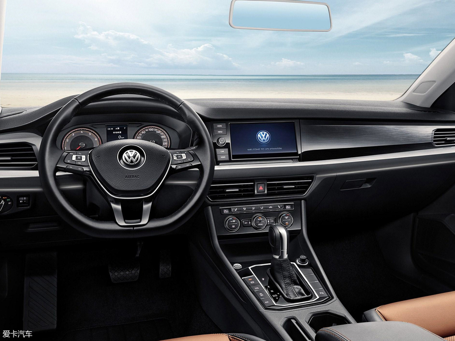 2018݃Ɏ 280TSI DSGA V