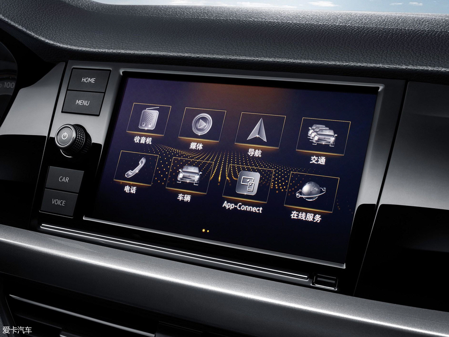 2018݃Ɏ 280TSI DSGA V