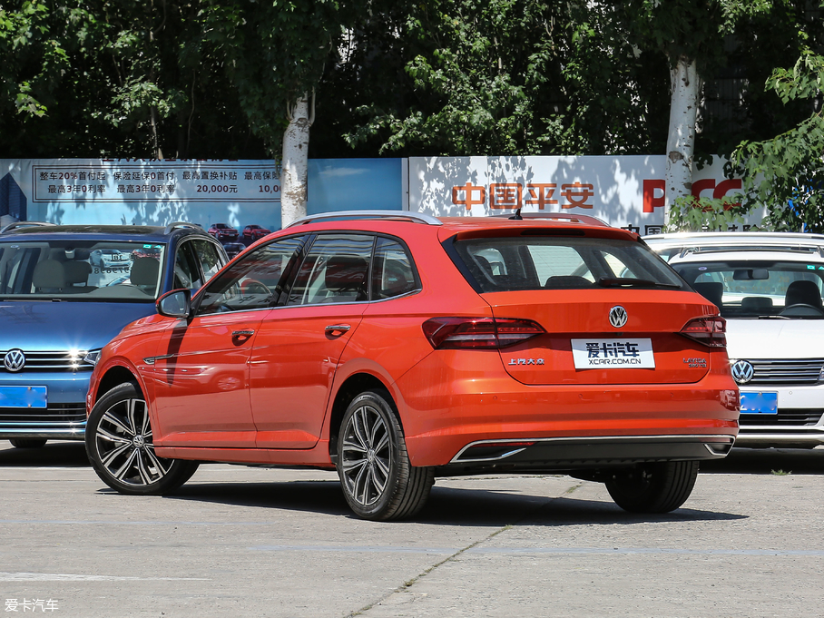 2018݃Ɏ 280TSI DSGA V