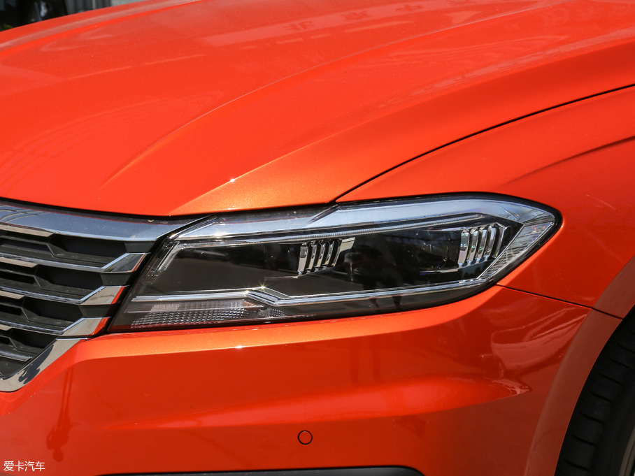 2018݃Ɏ 280TSI DSGA V