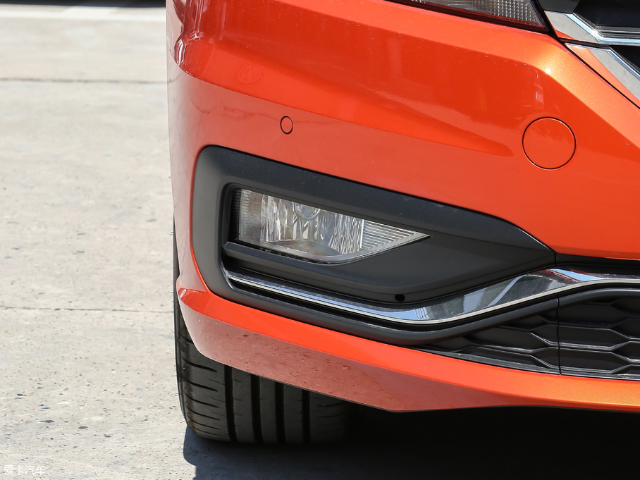 2018݃Ɏ 280TSI DSGA V