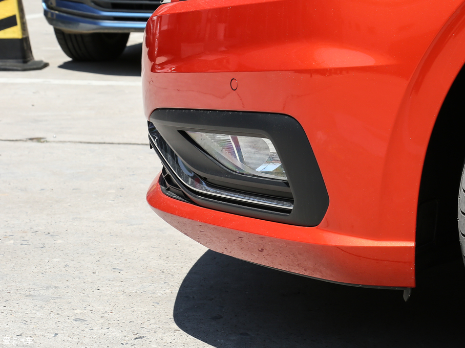 2018݃Ɏ 280TSI DSGA V