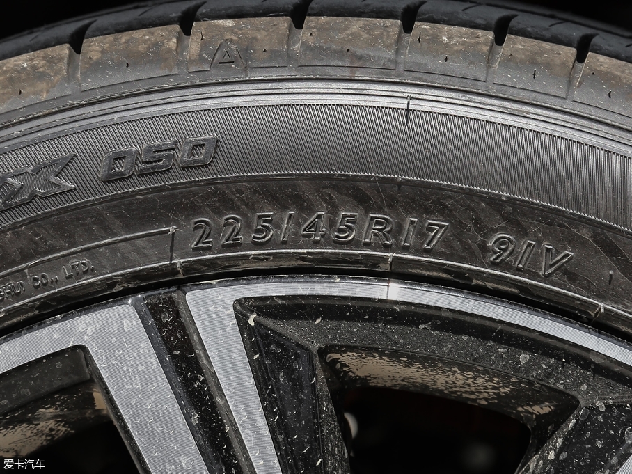 2018݃Ɏ 280TSI DSGA V