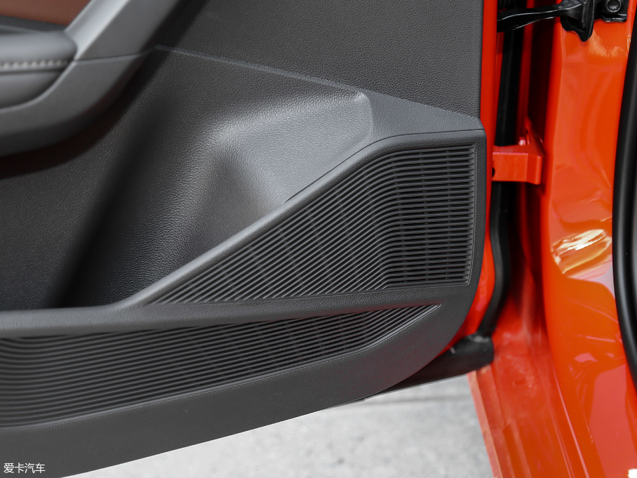 2018݃Ɏ 280TSI DSGA (gu)V