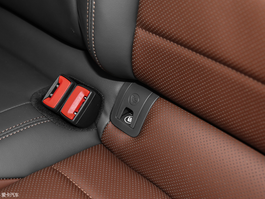 2018݃Ɏ 280TSI DSGA V