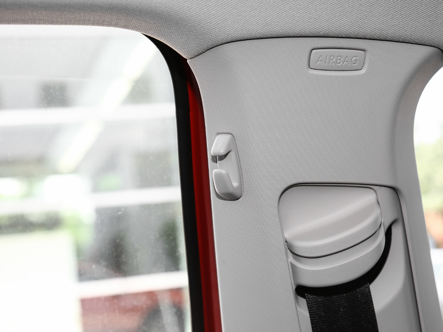 2018݃Ɏ 280TSI DSGA V