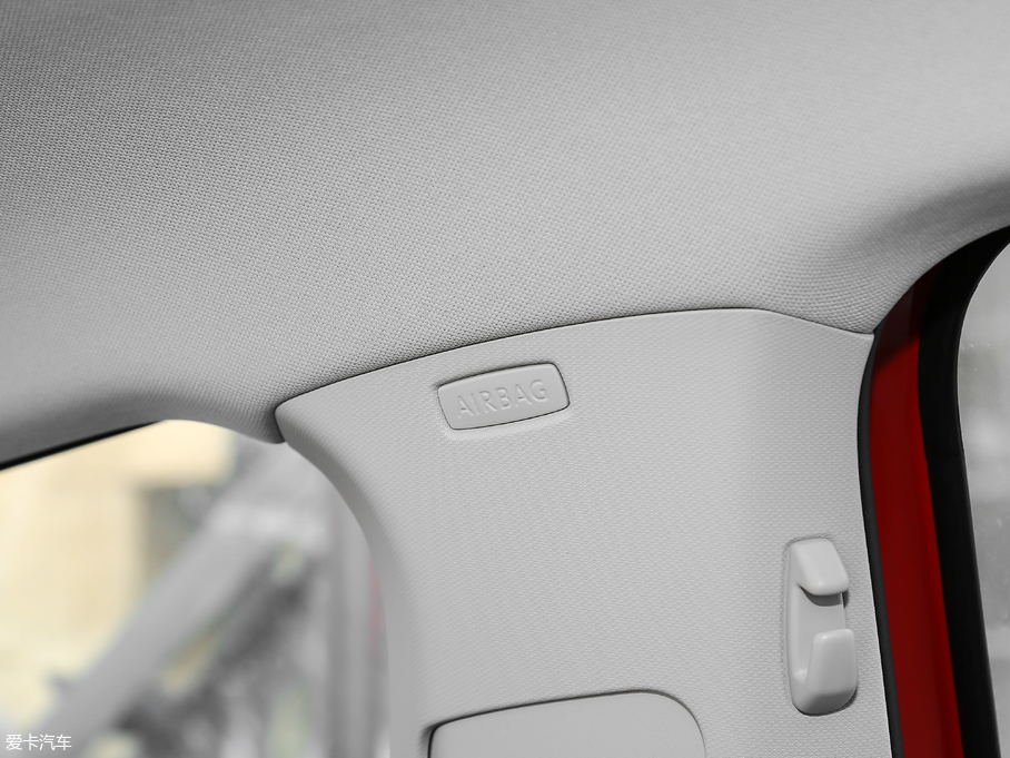 2018݃Ɏ 280TSI DSGA V