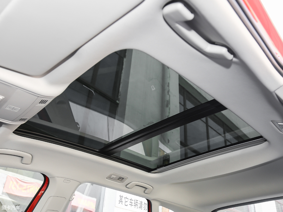 2018݃Ɏ 280TSI DSGA (gu)V