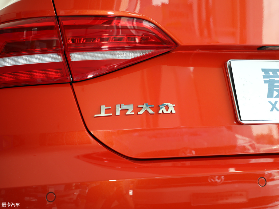 2018݃Ɏ 200TSI DSGm V