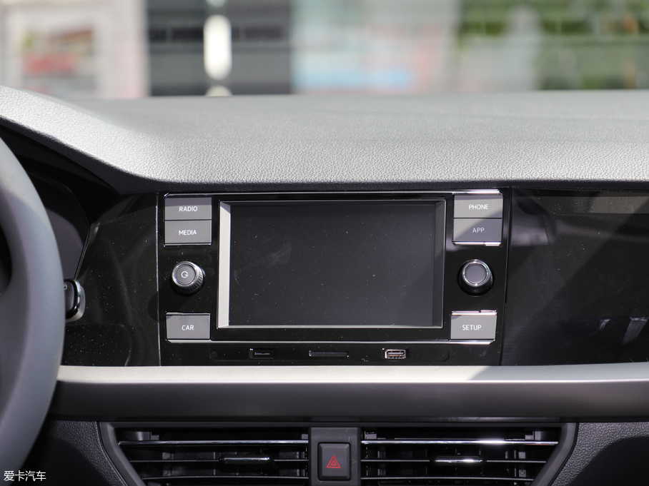 2018݃Ɏ 200TSI DSGm V