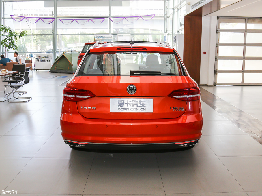 2018݃Ɏ 200TSI DSGm V