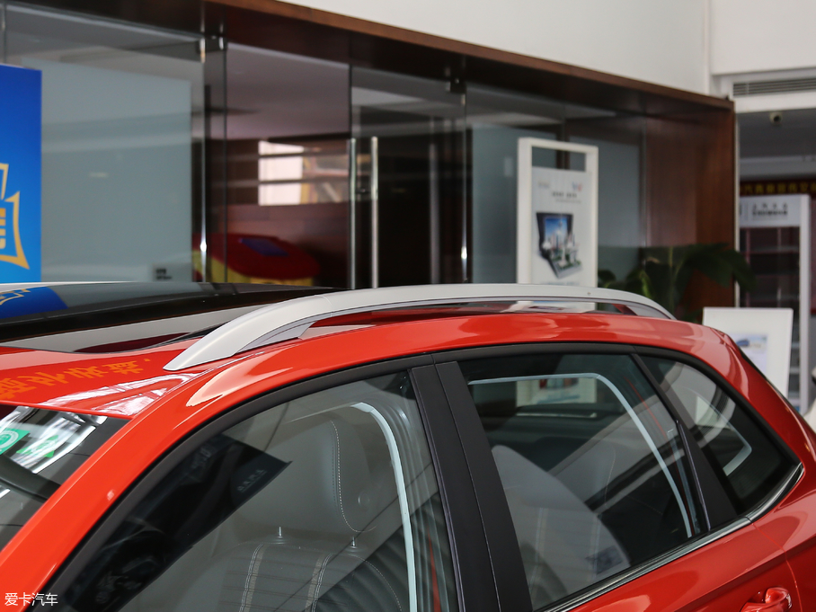 2018݃Ɏ 200TSI DSGm V