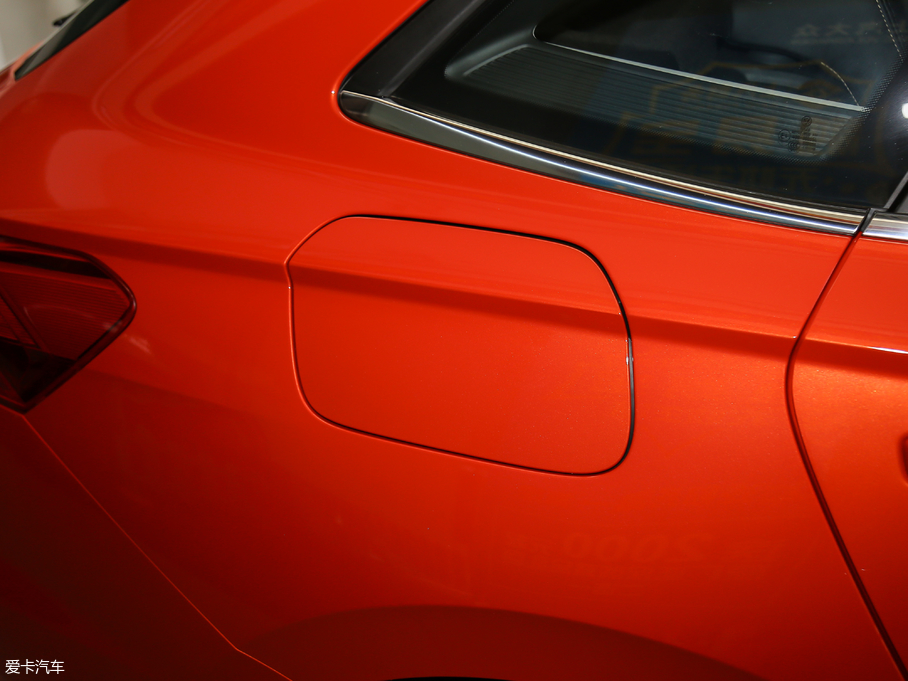 2018݃Ɏ 200TSI DSGm V