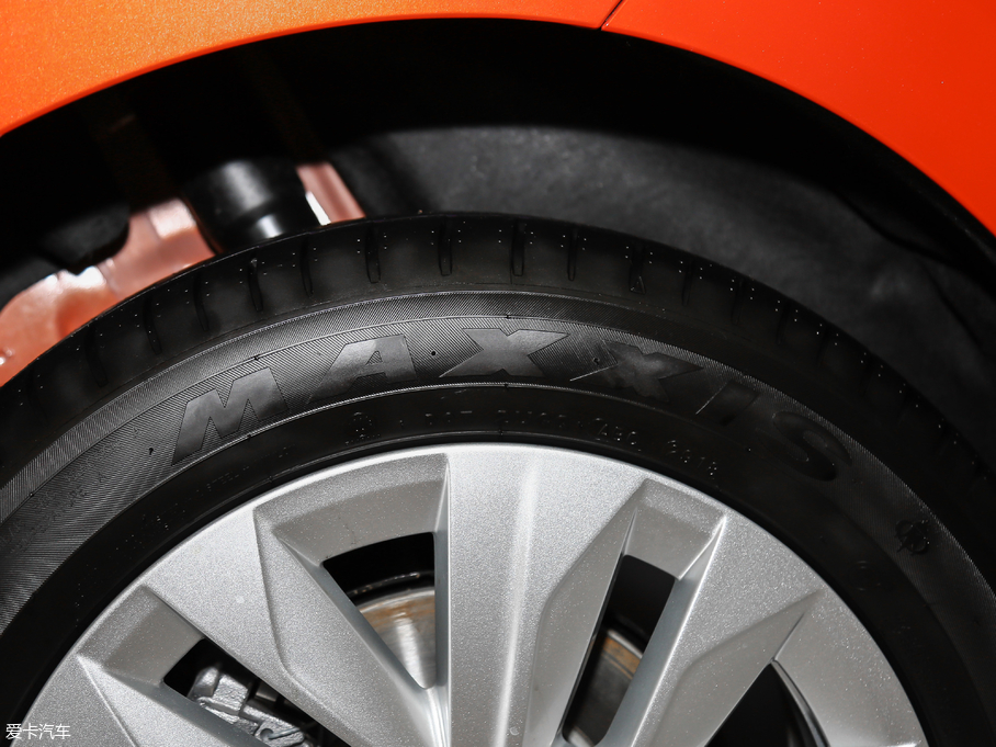 2018݃Ɏ 200TSI DSGm V