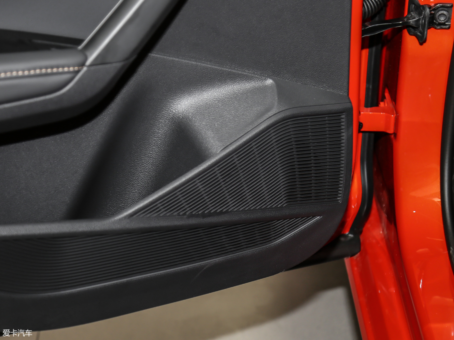 2018݃Ɏ 200TSI DSGm V