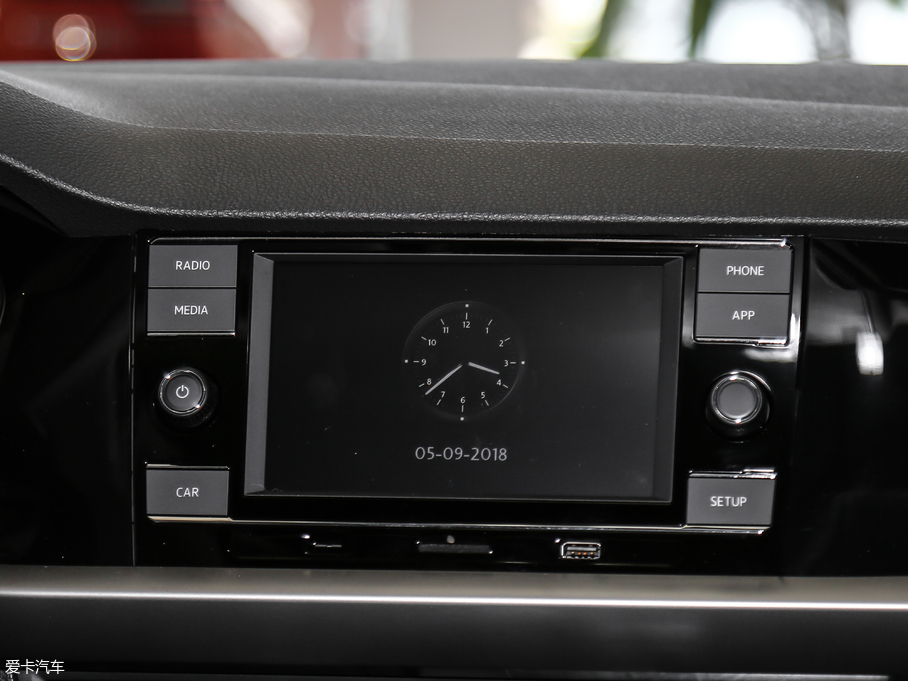 2018݃Ɏ 200TSI DSGm V