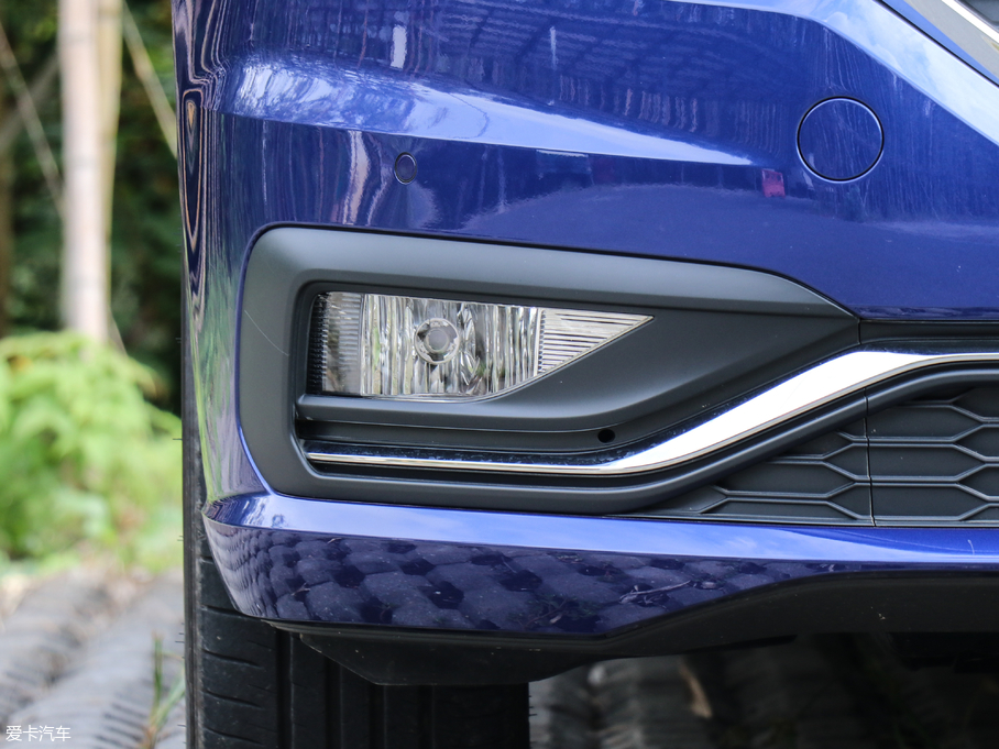 2018݃Ɏ 280TSI DSGA V