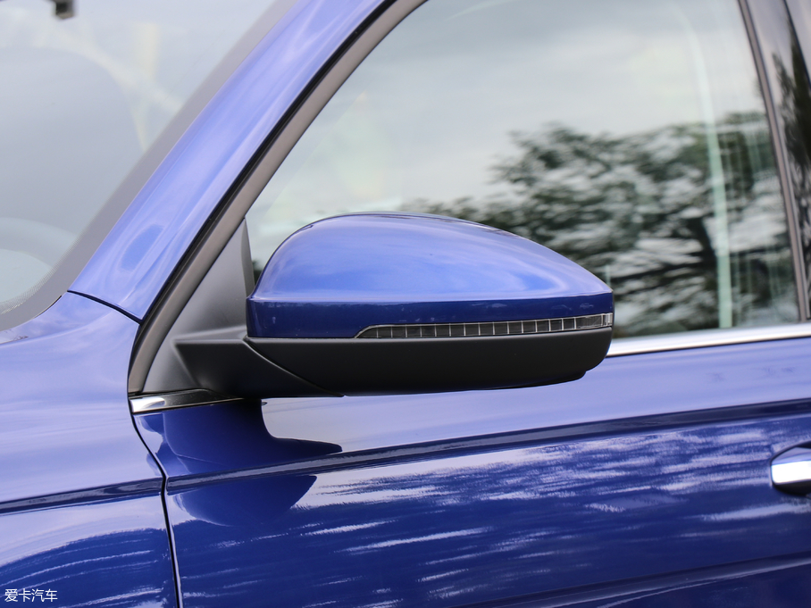 2018݃Ɏ 280TSI DSGA (gu)V