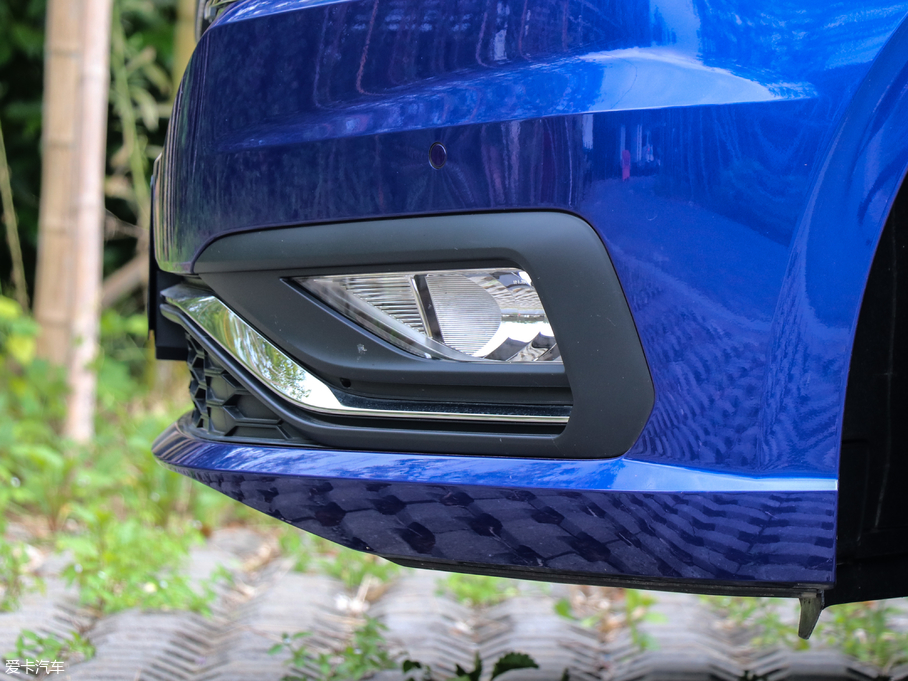 2018݃Ɏ 280TSI DSGA V