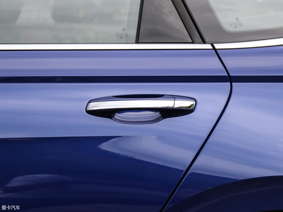 2018݃Ɏ 280TSI DSGA V