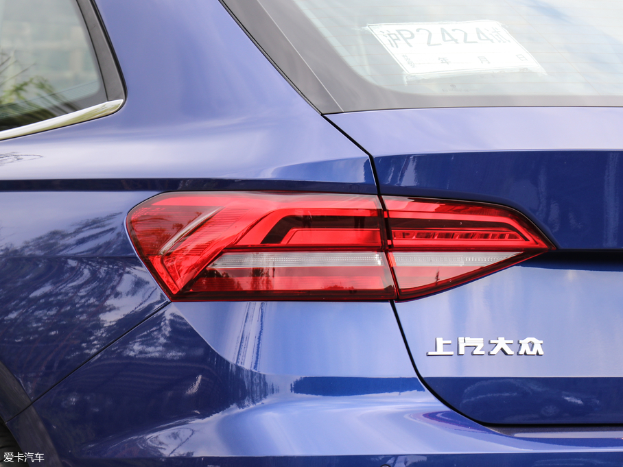 2018݃Ɏ 280TSI DSGA V