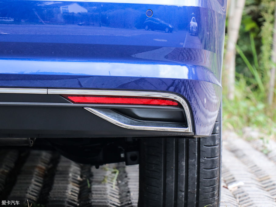 2018݃Ɏ 280TSI DSGA V