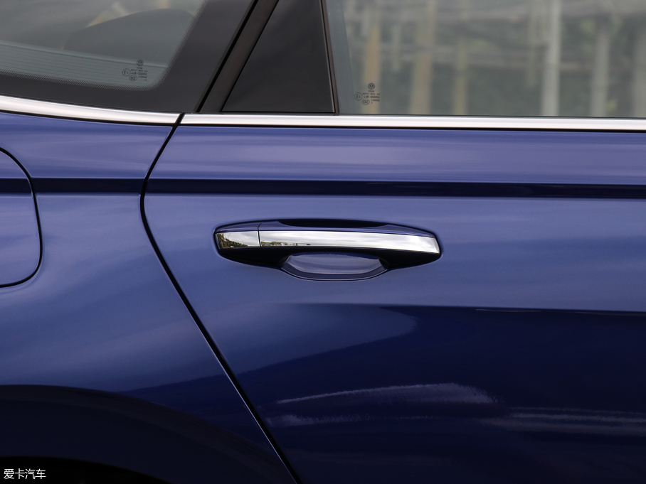 2018݃Ɏ 280TSI DSGA V