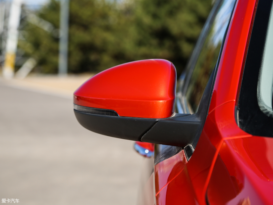 2018݃Ɏ 280TSI DSGA V