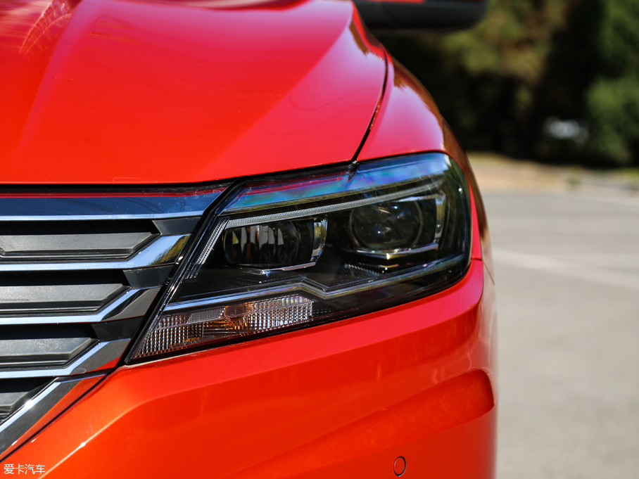 2018݃Ɏ 280TSI DSGA V