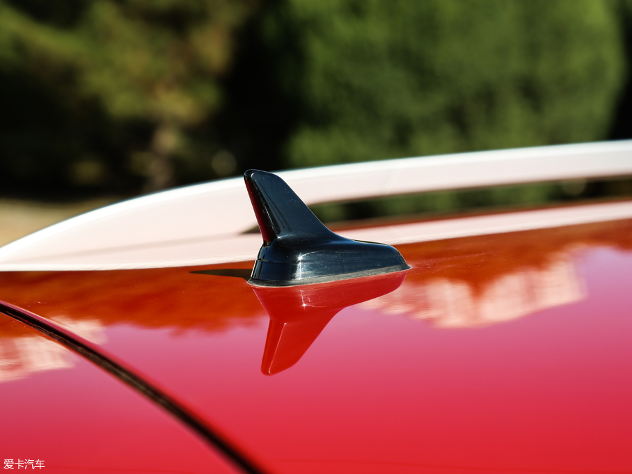 2018݃Ɏ 280TSI DSGA V