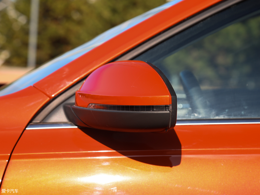 2018݃Ɏ 280TSI DSGA V