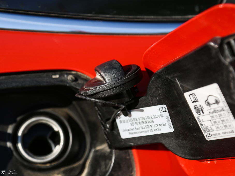 2018݃Ɏ 280TSI DSGA V