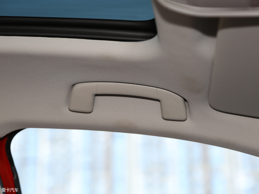 2018݃Ɏ 280TSI DSGA V