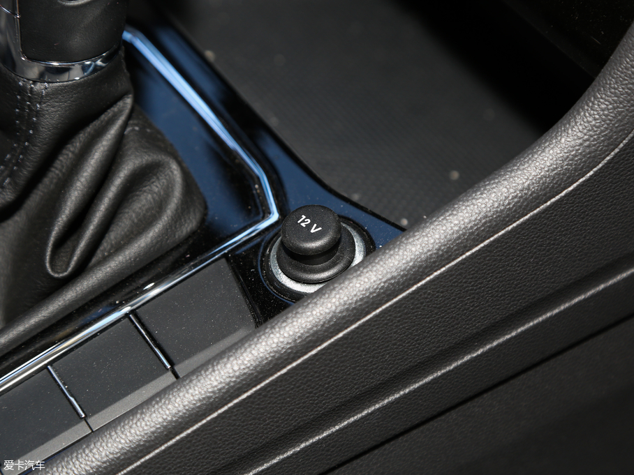 2018݃Ɏ 280TSI DSGA (gu)V