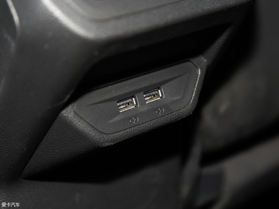 2018݃Ɏ 280TSI DSGA V