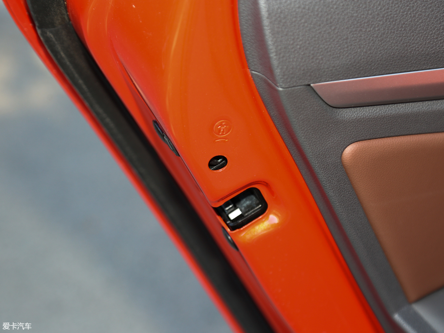 2018݃Ɏ 280TSI DSGA V