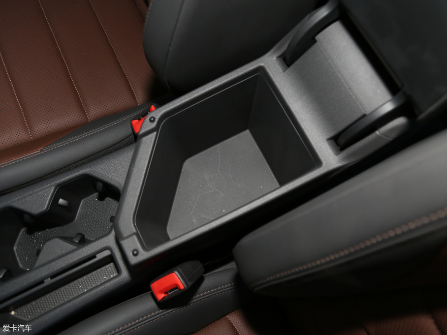 2018݃Ɏ 280TSI DSGA V