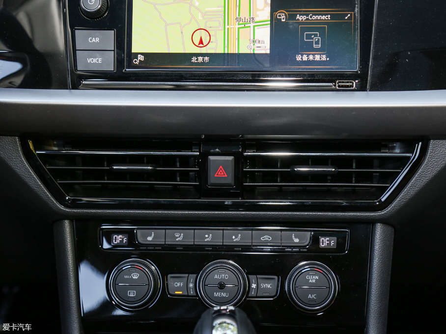 2018݃Ɏ 280TSI DSGA V