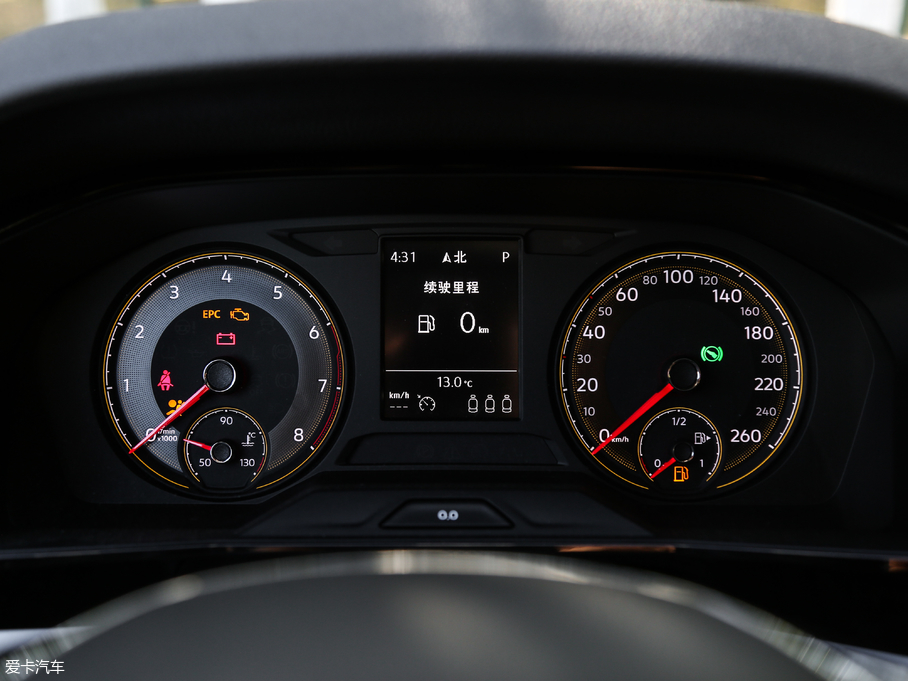 2018݃Ɏ 280TSI DSGA V