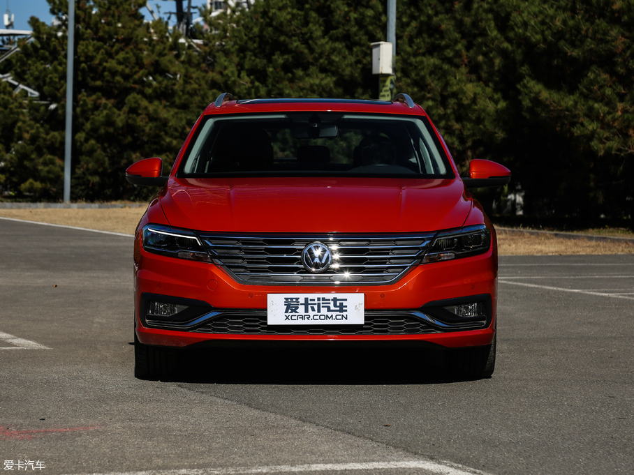 2018݃Ɏ 280TSI DSGA V