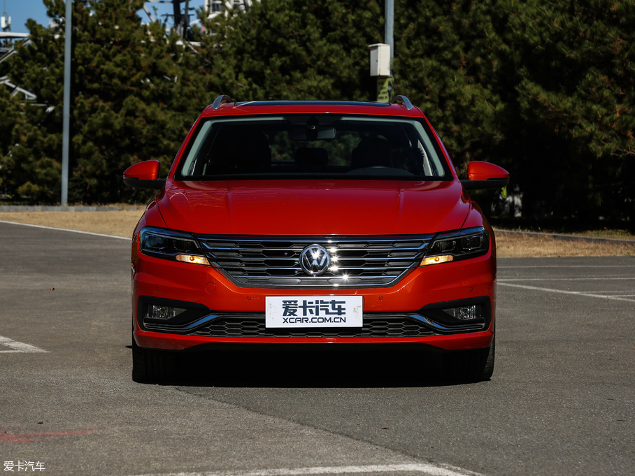 2018݃Ɏ 280TSI DSGA V