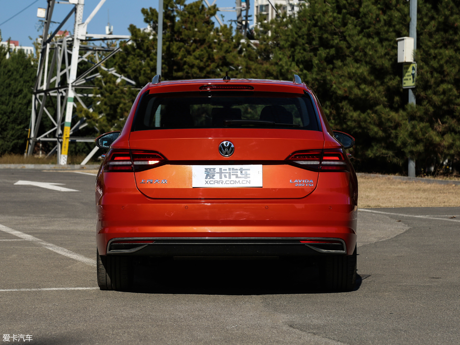 2018݃Ɏ 280TSI DSGA V