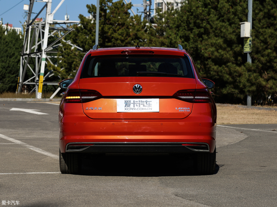 2018݃Ɏ 280TSI DSGA V