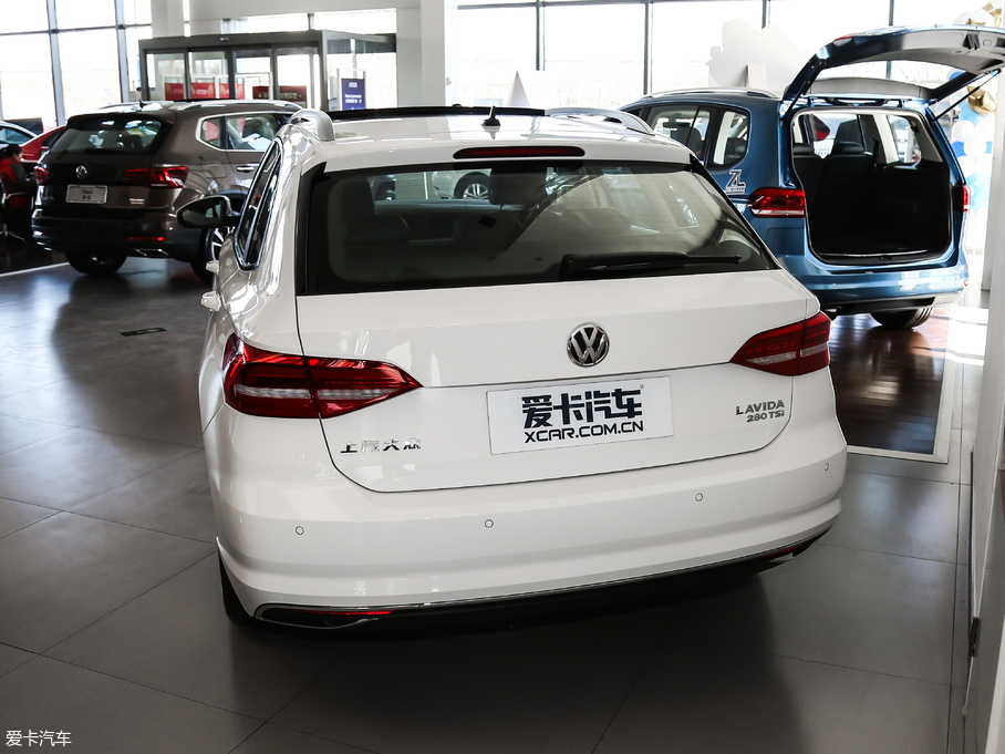 2018݃Ɏ 280TSI DSGm V