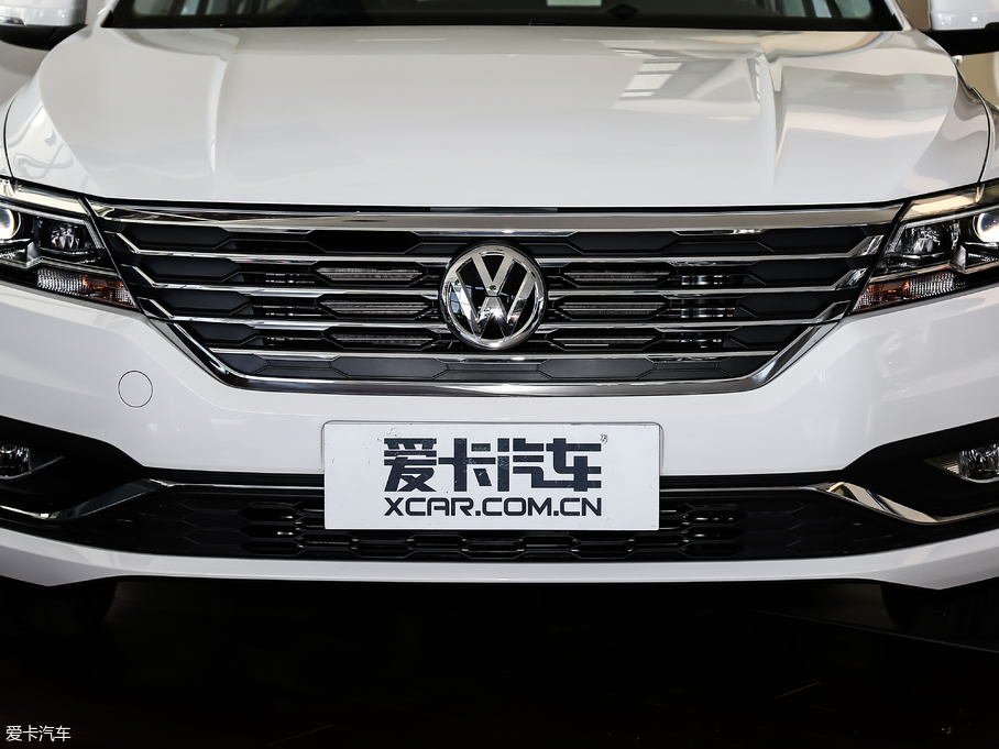 2018݃Ɏ 280TSI DSGm V